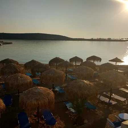 Diakofti Beachfront * Kíthira